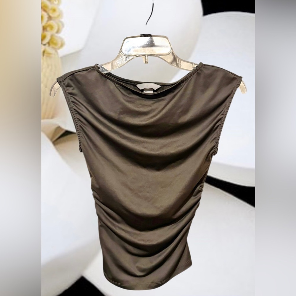 H&M Olive Green Sleeveless Women’s XS Draped/Ruched Top